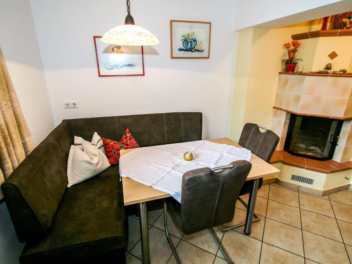 Apartment Plank Stumm Bagian luar foto
